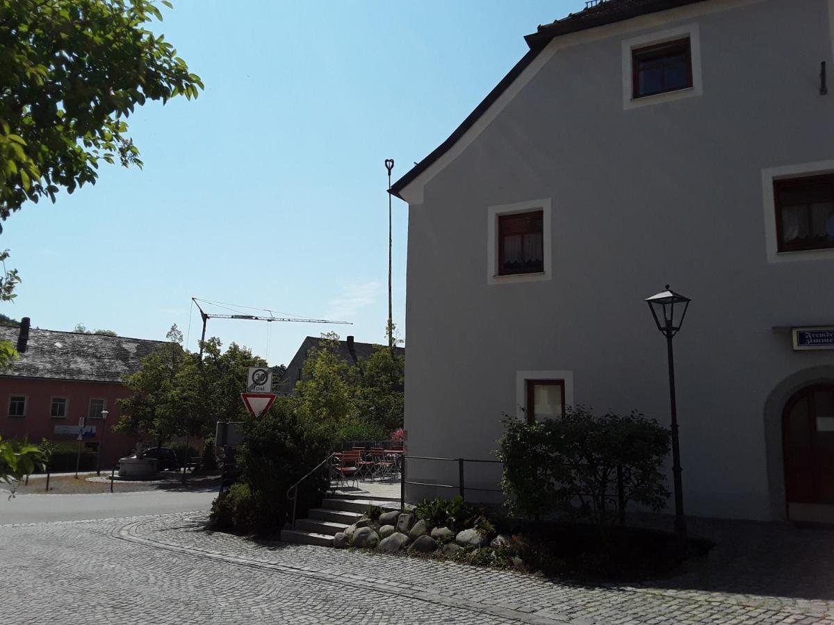 Hotel Gaststaette Liebl Wiesent Esterno foto