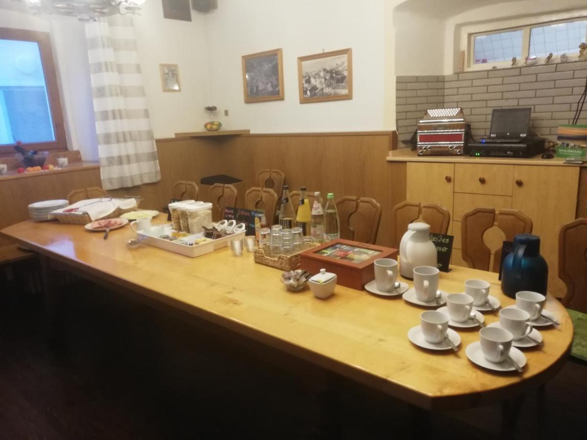 Hotel Gaststaette Liebl Wiesent Esterno foto