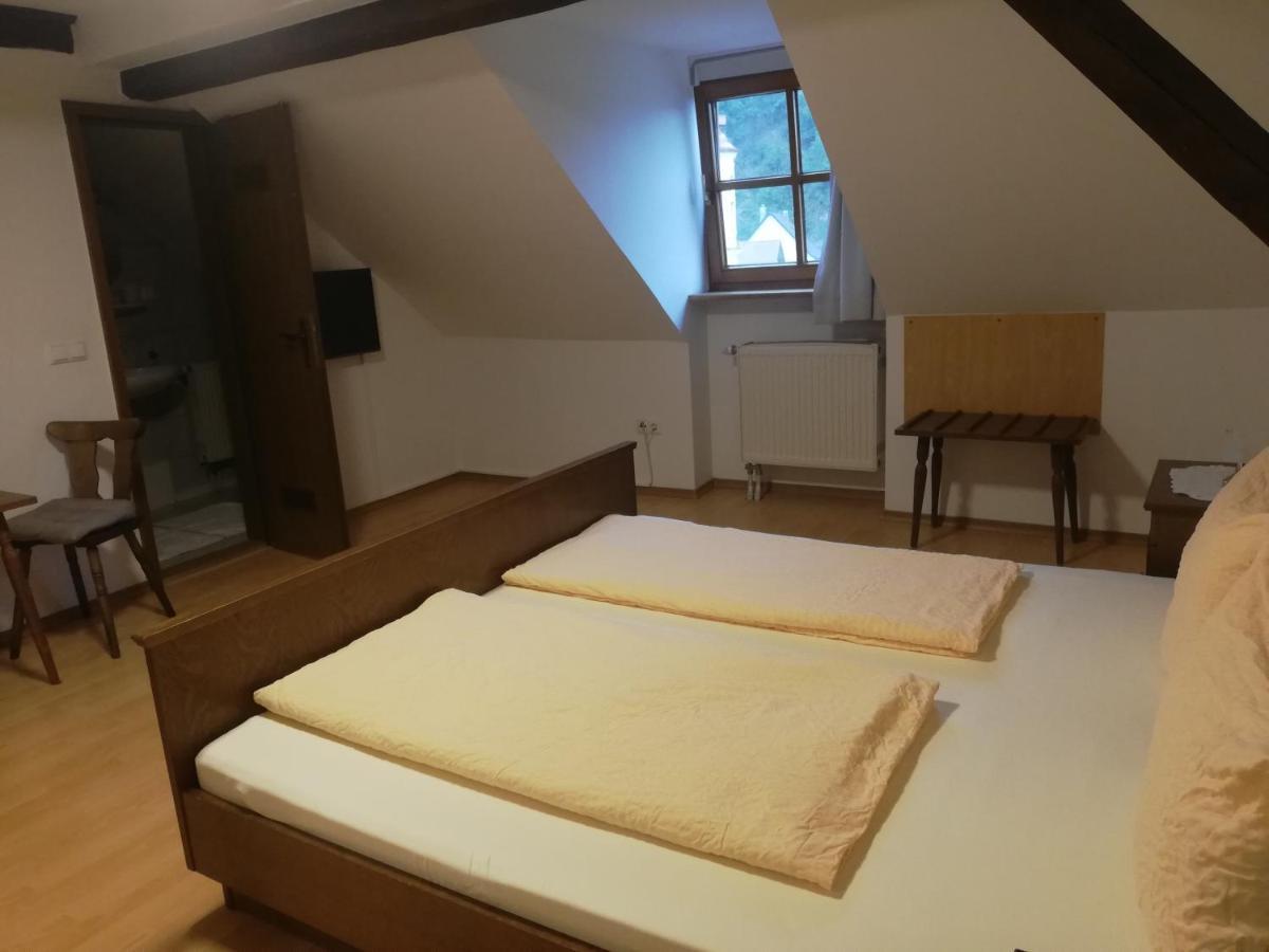 Hotel Gaststaette Liebl Wiesent Esterno foto
