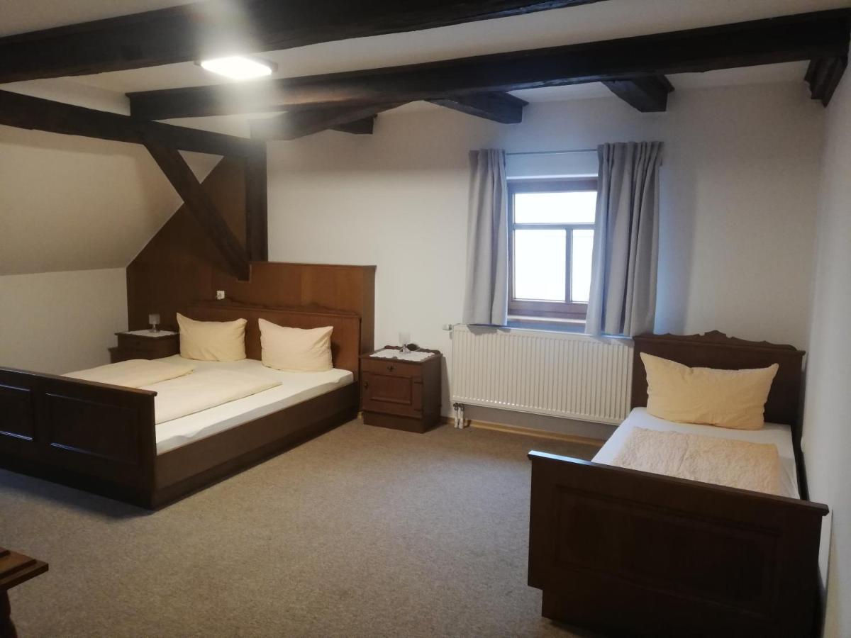 Hotel Gaststaette Liebl Wiesent Esterno foto