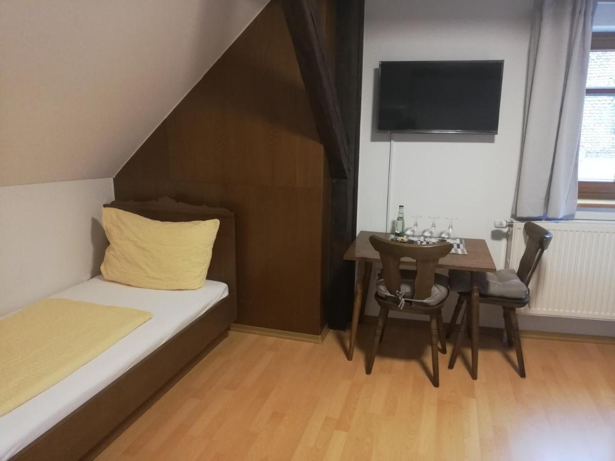 Hotel Gaststaette Liebl Wiesent Esterno foto